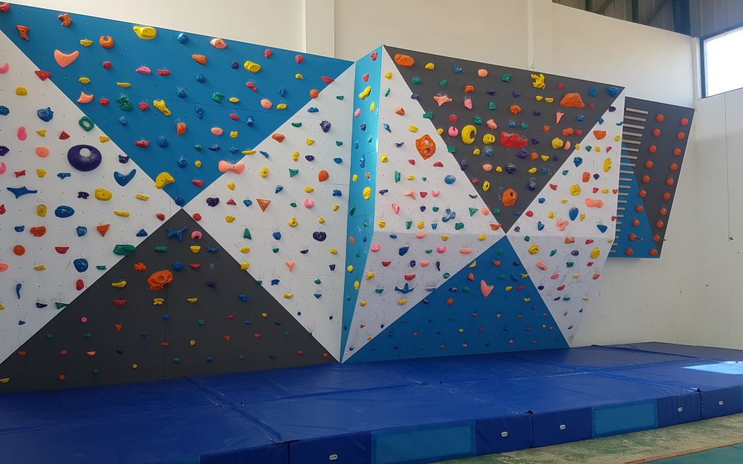 XALÓ OFFICIALLY OPEN THE INDOOR CLIMBING WALL